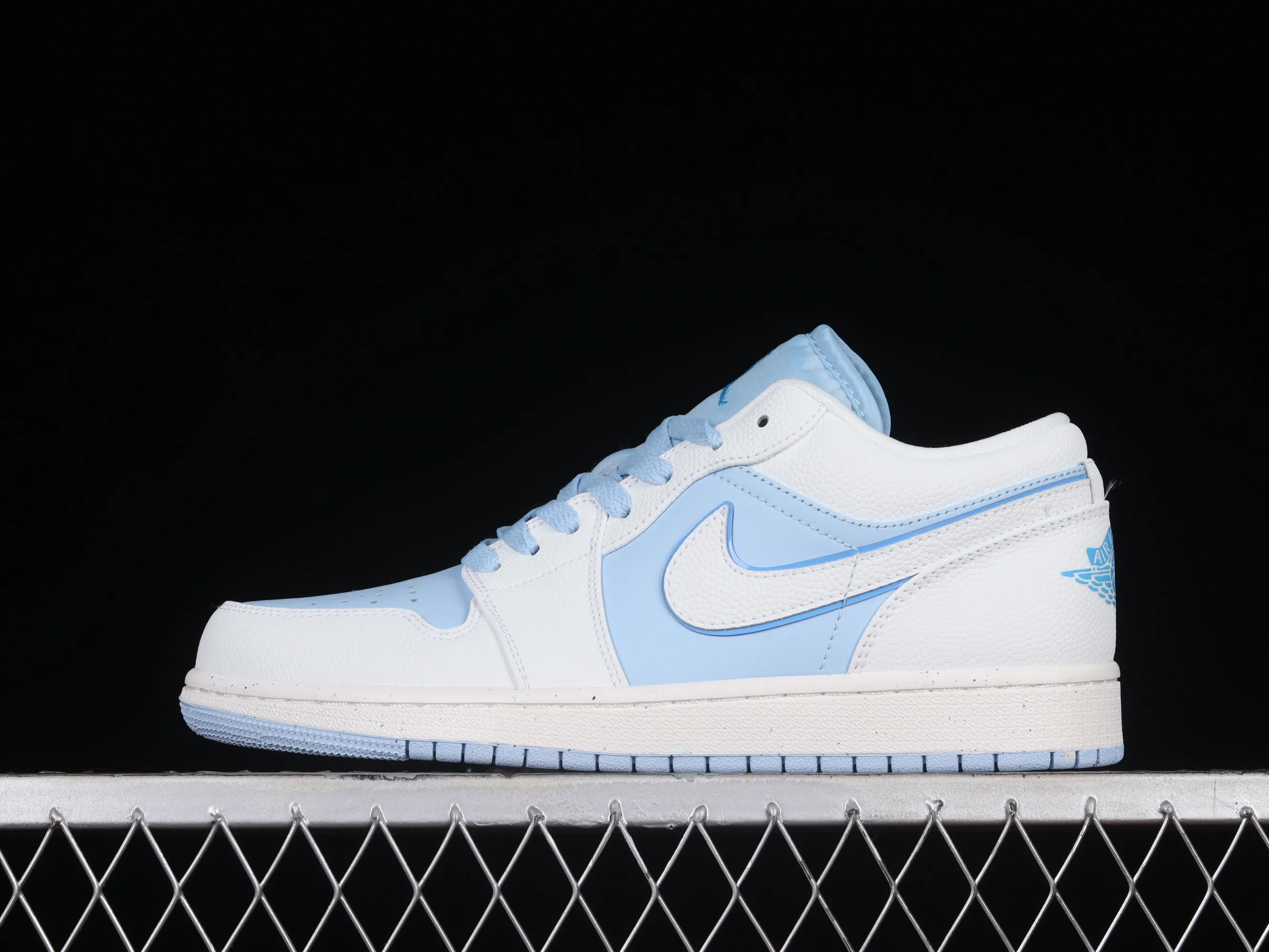 All categories Air Jordan Jordan series basketball shoes Air Jordan 1 Low Air Jordan 1 Low AJ1 Joe 1 ice blue low-top cultural and leisure sports sneakers DV1299-104
